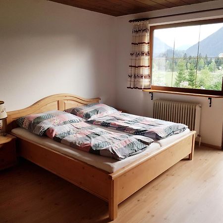 Tyrol Appartements Ehrwald Esterno foto