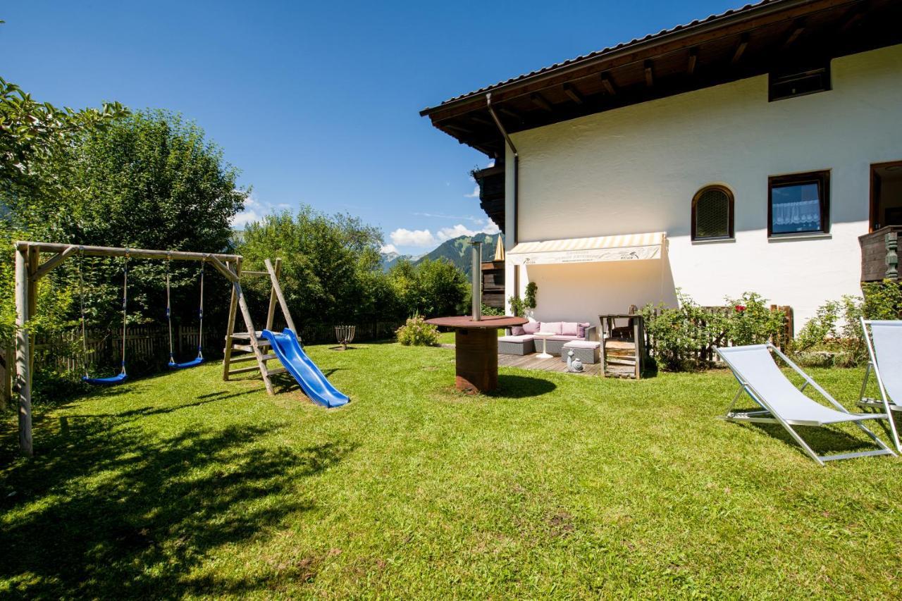 Tyrol Appartements Ehrwald Esterno foto