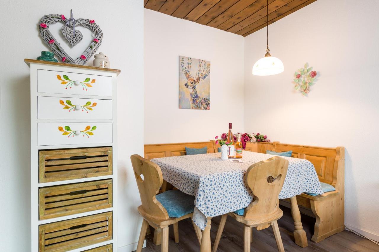 Tyrol Appartements Ehrwald Esterno foto
