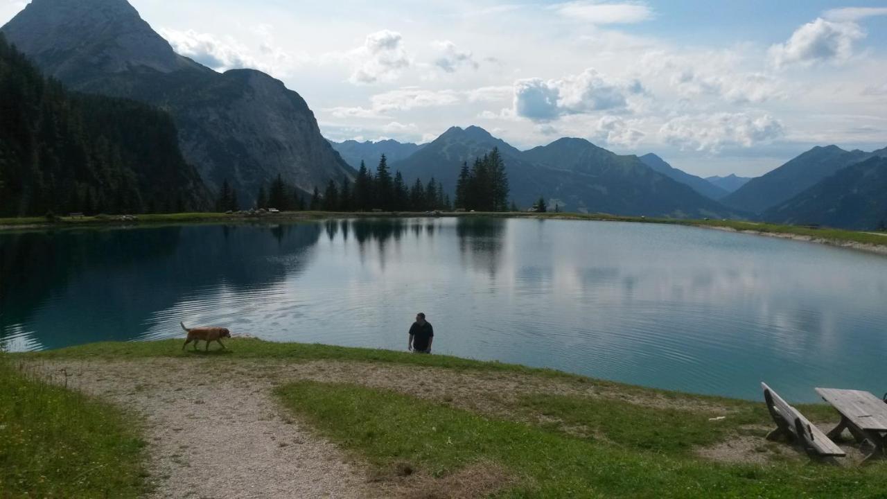 Tyrol Appartements Ehrwald Esterno foto