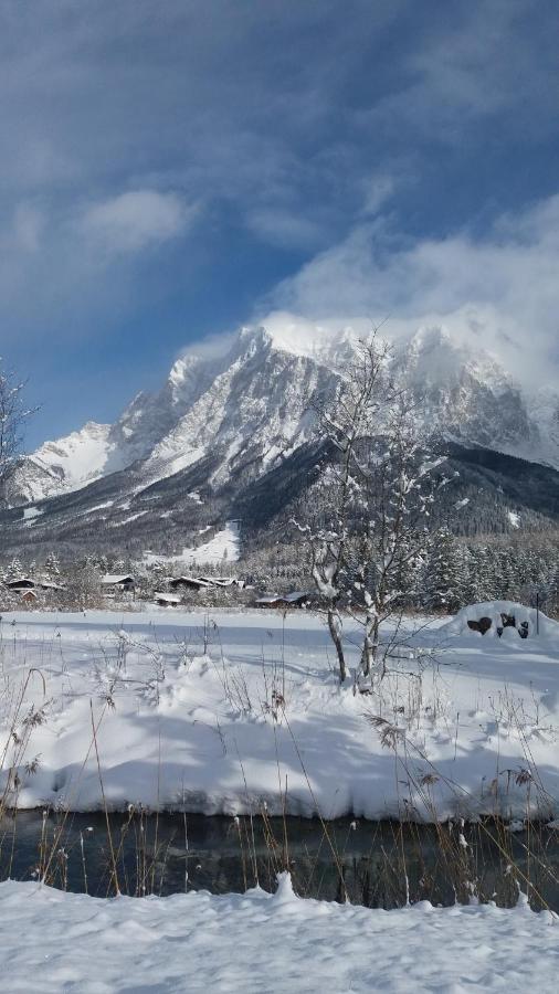 Tyrol Appartements Ehrwald Esterno foto
