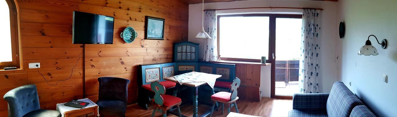Tyrol Appartements Ehrwald Esterno foto
