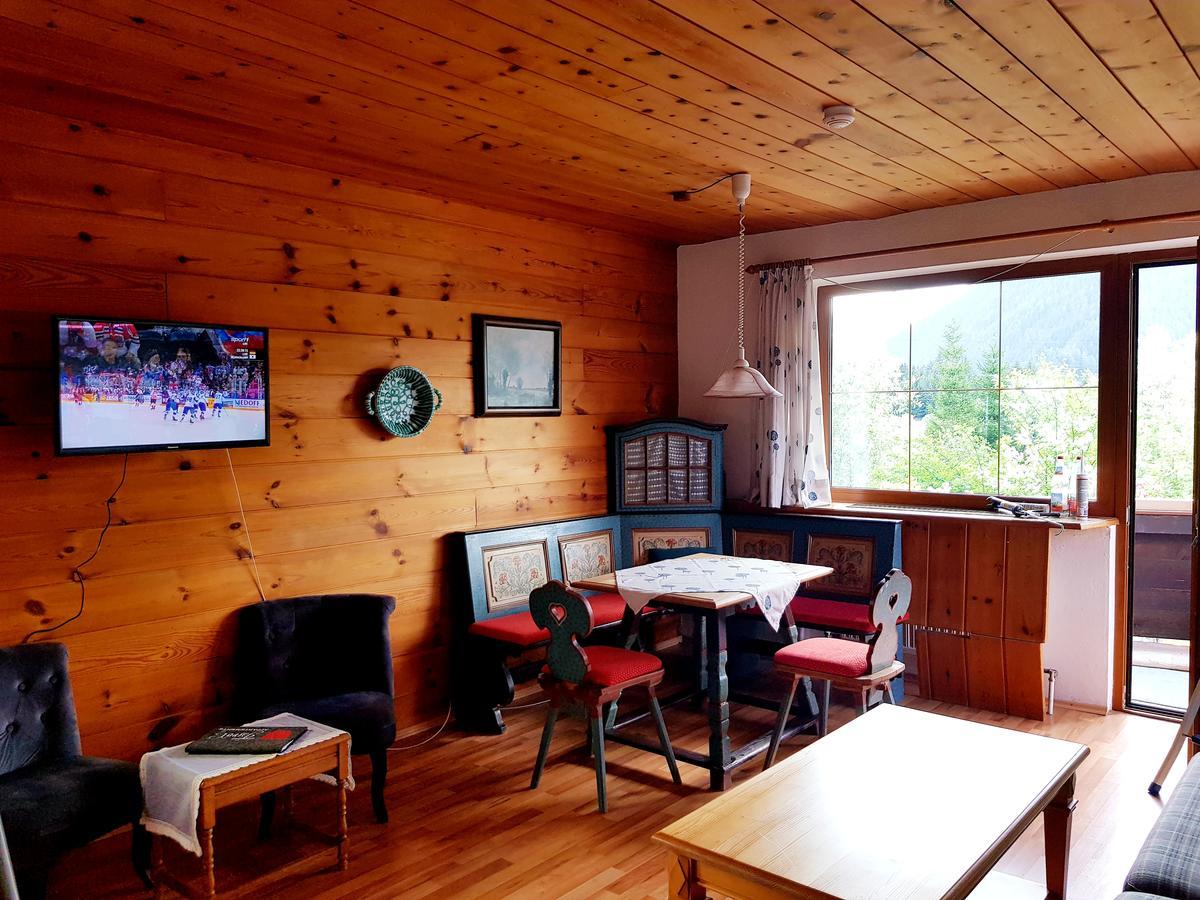 Tyrol Appartements Ehrwald Esterno foto