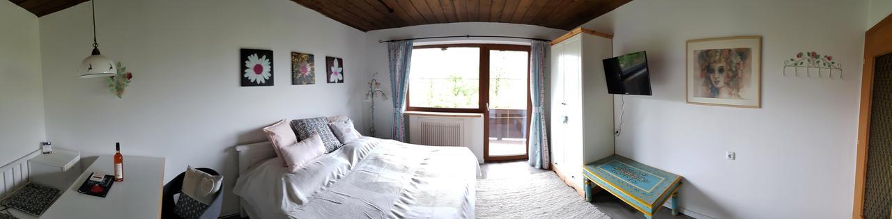 Tyrol Appartements Ehrwald Esterno foto